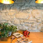 Montanare - Romantic Escape Tuscany Homestay *